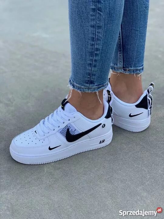 Купить женские кроссовки 39 размера. Nike Air Force 1 Low White. Женские кроссовки Nike Air Force 1. Nike кроссовки Air Force 1. Nike Air Force 1 White женские.