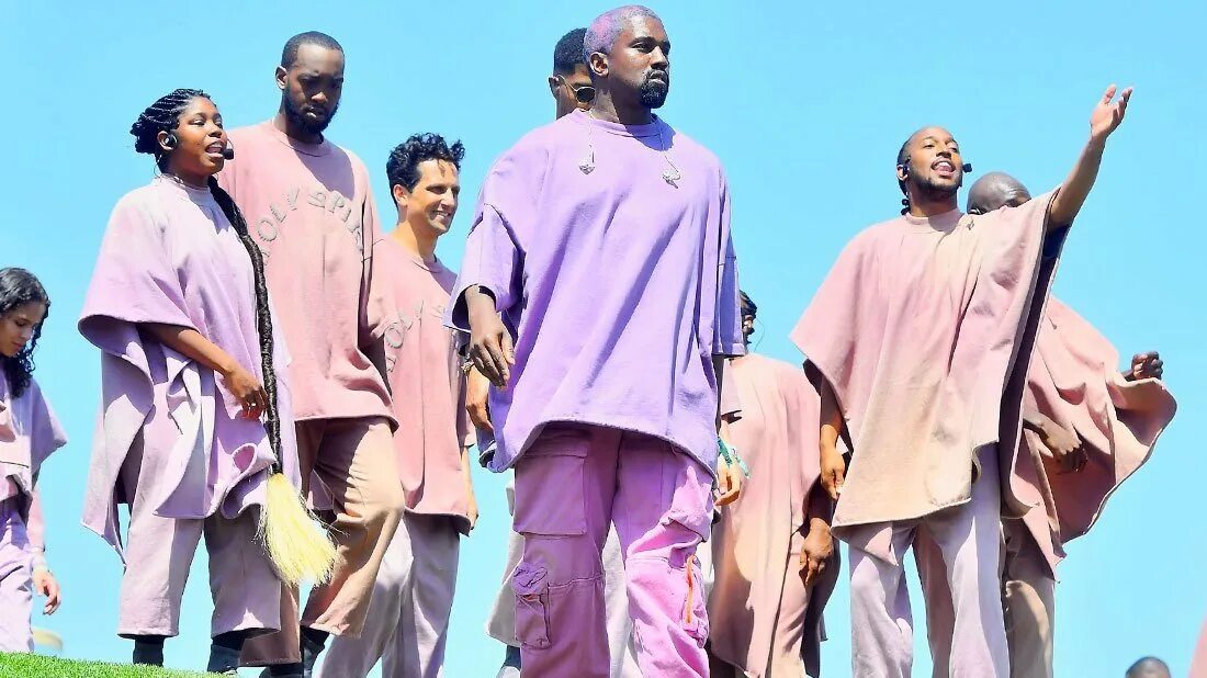 Follow god канье уэст. Kanye west 2022. Kanye west jesus is king. Kanye west god is. Sunday service kanye west.