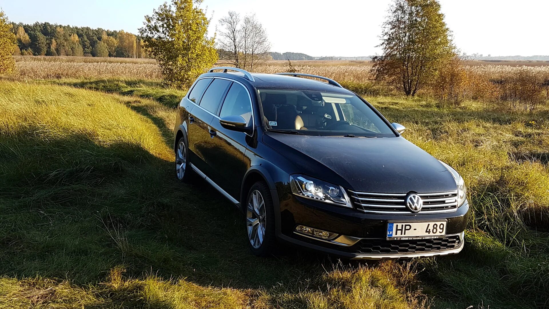 Курск купить пассат. VW Passat b7 Alltrack. Пассат Олтрек b7. Passat b7 Alltrack 2.0. Фольксваген Пассат АЛТТРАК 2012.