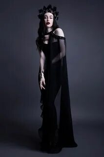 Dark queen