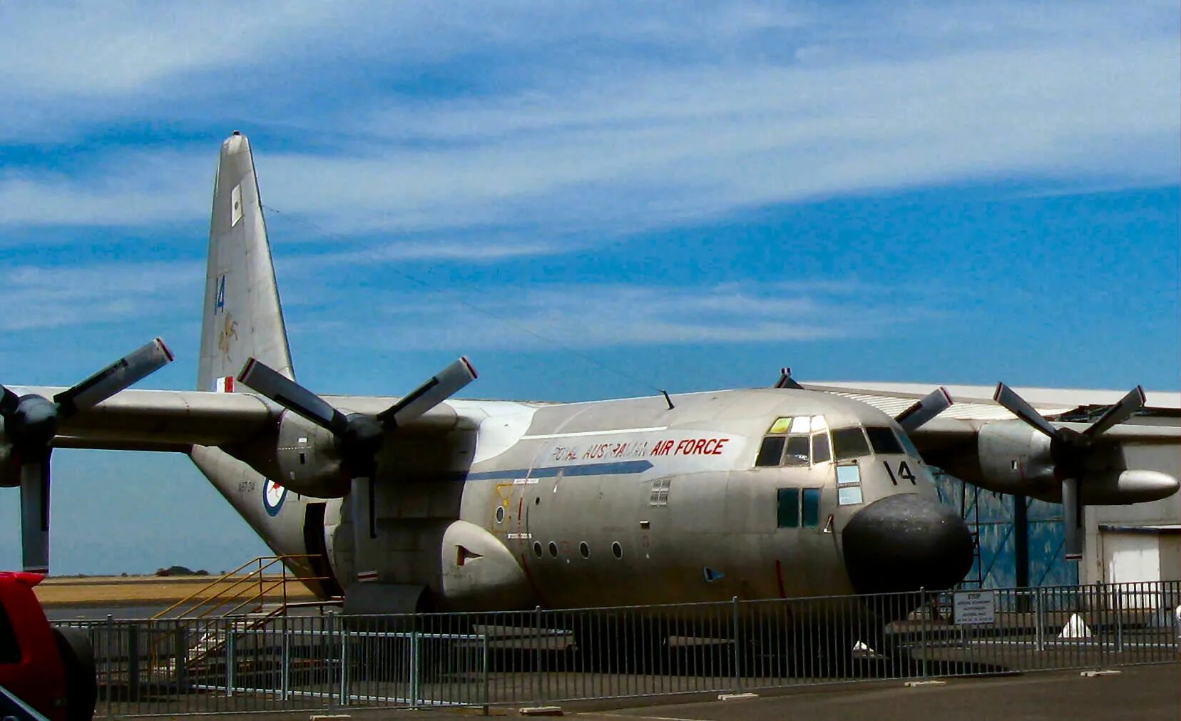 C-130 Hercules. C130 самолет. C-5 and c-130. Alexandria c130 Hercules.