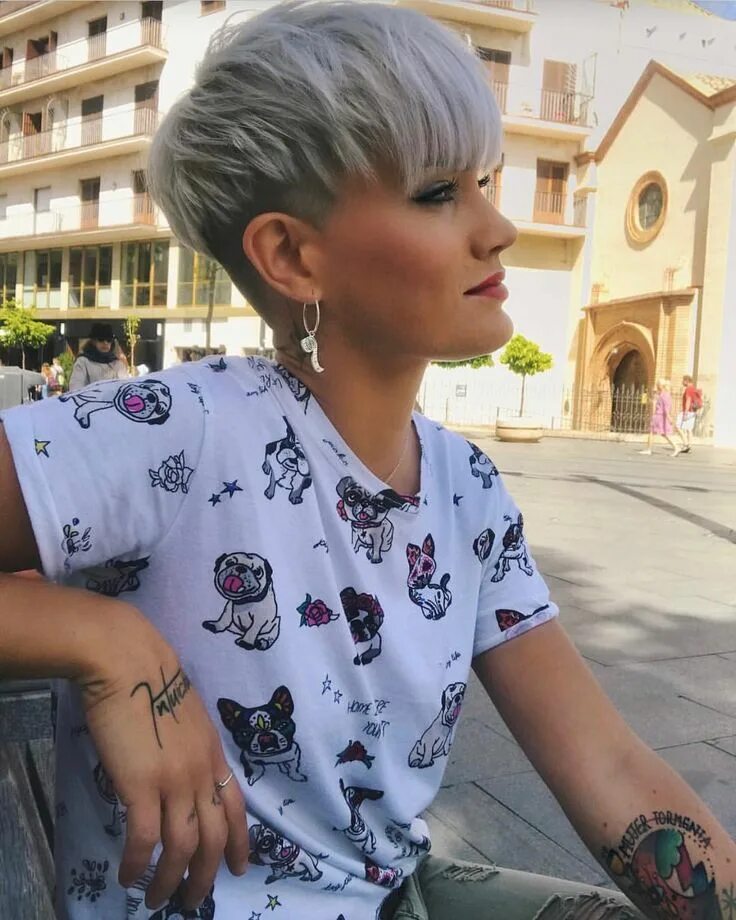 39 Magnificient Short Pixie Blonde Hairstyle Ideas #shorthair #hair #haircut #sh