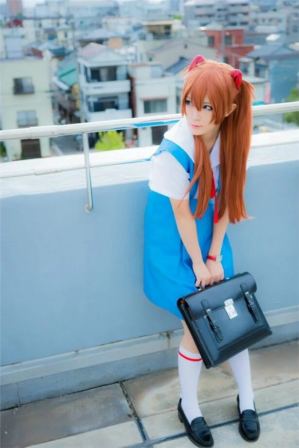 Asuka cosplay. Вайфу косплей. Asuka Langley Cosplay. Косплей Аска Лэнгли в школьной форме.