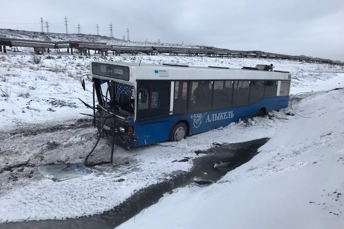 Автобус талнах аэропорт норильск. Норильский аэропорт алыкель. Такси аэропорт норильск норильск. Маршрутка талнах алыкель. Автобусы нпопат норильск.