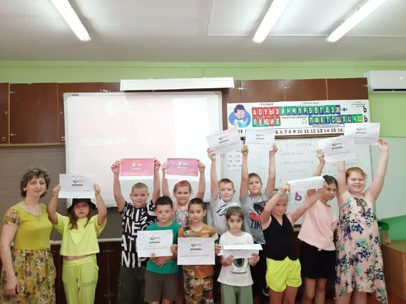 моу сош 1 благодарный ставропольского края. город благодарный первая школа. школа 9 благодарный. школа 9 благодарный. краснотурьинск школа 9 учителя.