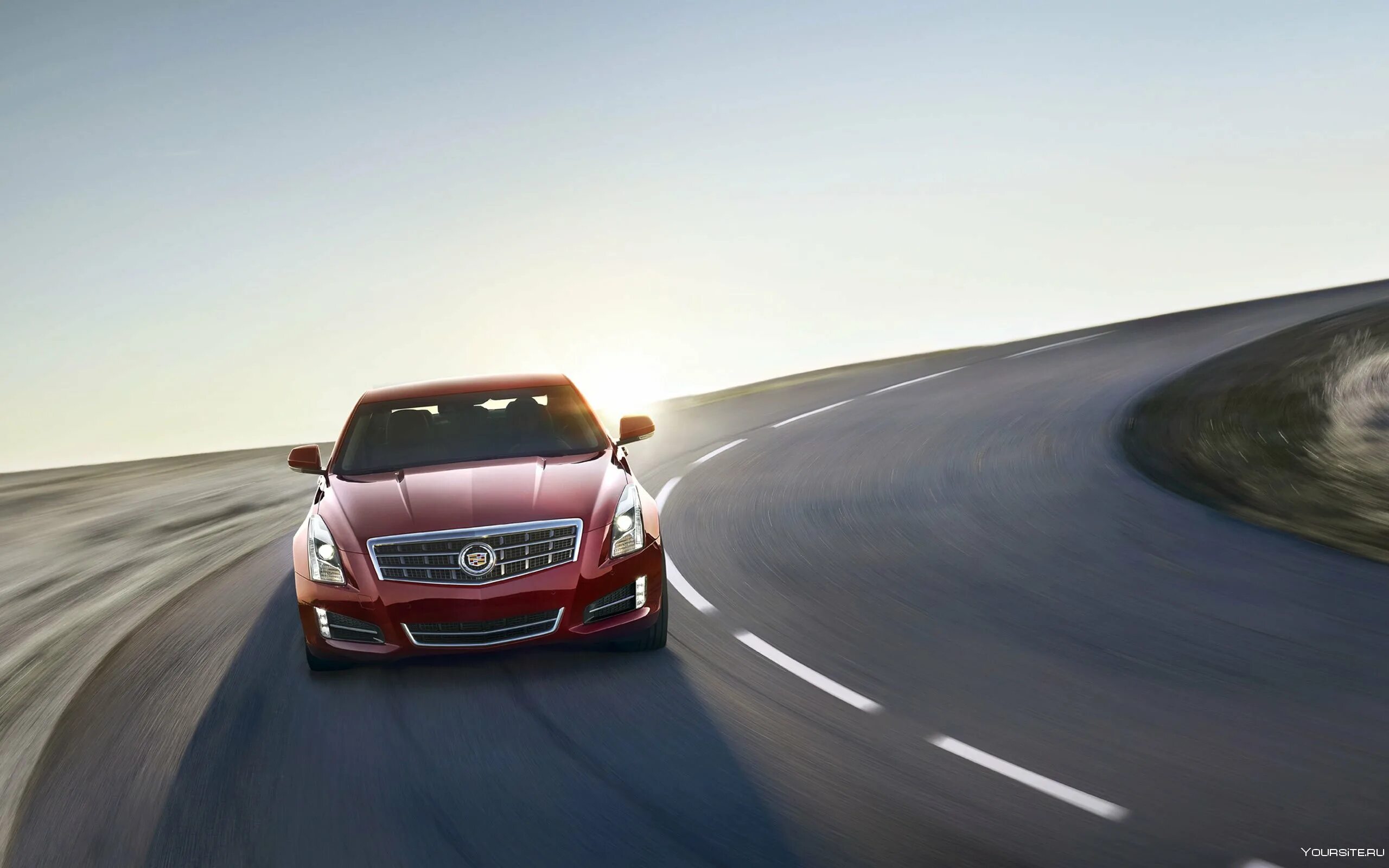 Авто едет по дороге. Cadillac ats 2013. обои кадиллак ats. cadillac cts 2025. автомобиль едет.