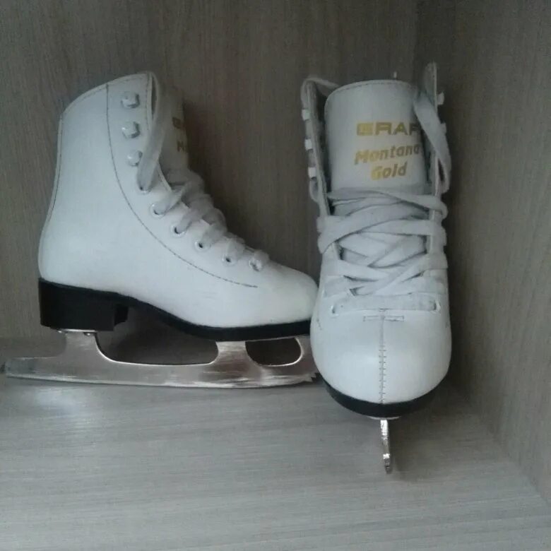 Коньки фигурные montana blue ice. Graf geneva коньки. Коньки graf montana gold. Детские фигурные коньки за 1000 рублей. Коньки graf montana blue ice.