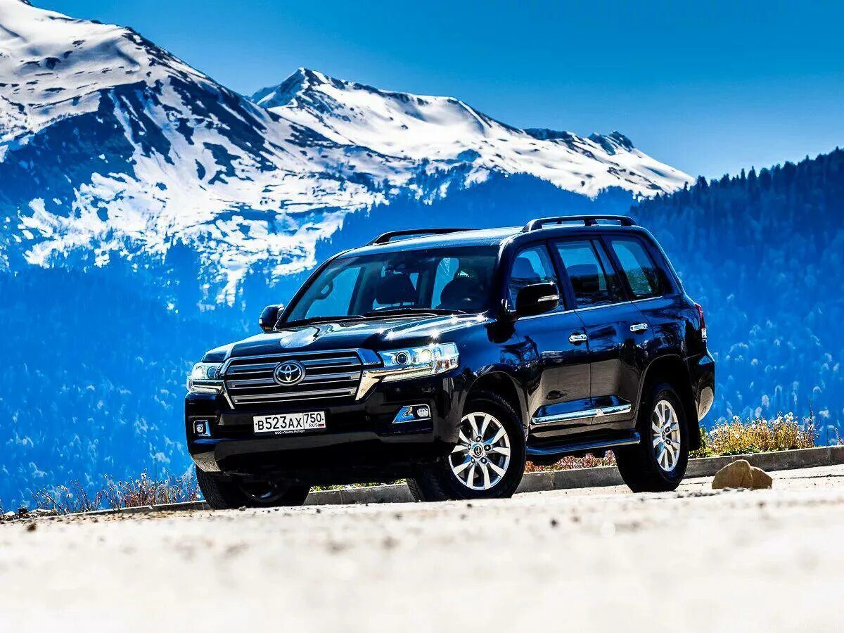 Автомобили ленд крузер 200. Toyota Land Cruiser 200. Toyota Land Cruiser Prado 200. Toyota Land Крузер 200 \. Toyota Land Cruiser Prado 200 2021.