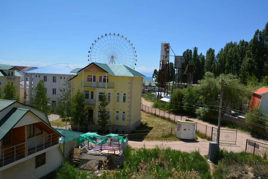 Золотые пески бостери. Поселок бостери киргизия. бостери золотые пески. пансионат илбирс бостери. аалам пансионат бостери.