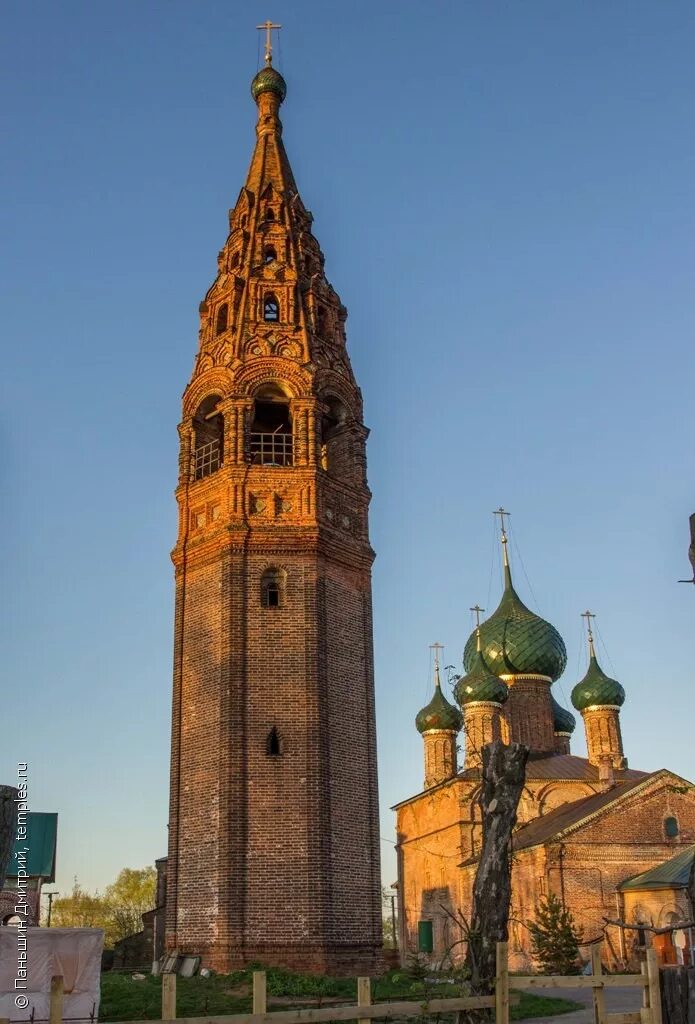 мемориал колокольня звонница. звонница спасо-преображенского собора в ярославле. колокольня спасо-преображенского монастыря ярославль. колокольня ярославская свеча в ярославле. звонница спасо-преображенского монастыря ярославль.