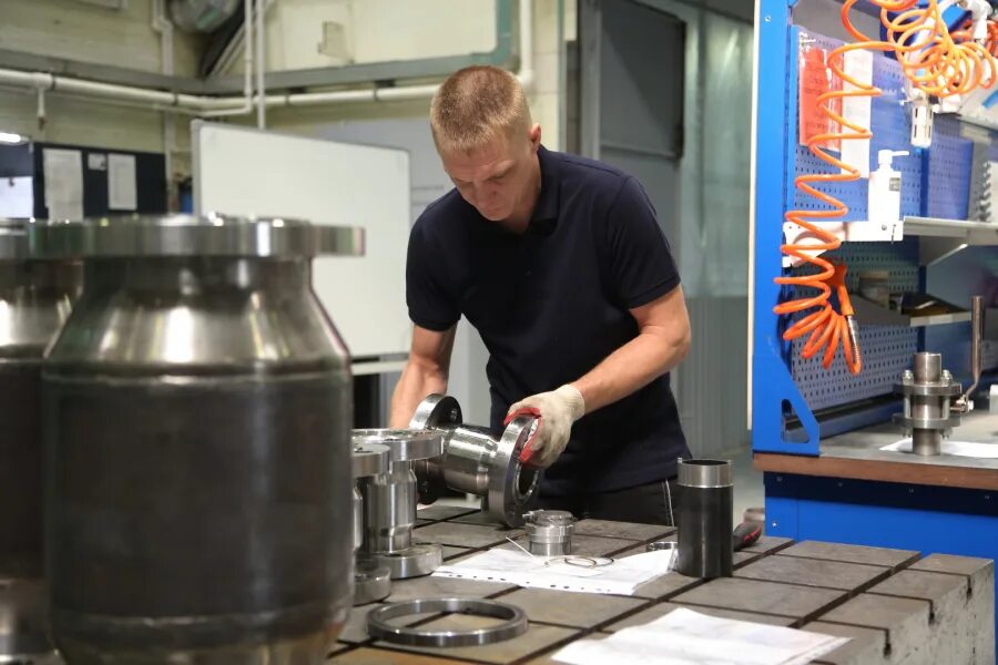 Завод промышленной арматуры ульяновск. Ульяновский завод промышленных приборов-j285. Ульяновский завод трубопроводной арматуры. Ульяновский завод промышленной. Ульяновский завод промышленной арматуры.