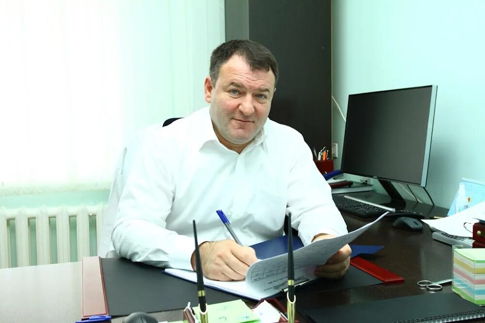 Главный врач армавира. Чуриков армавир. Главный врач армавира. Предприниматели армавир. Хирурги армавира.