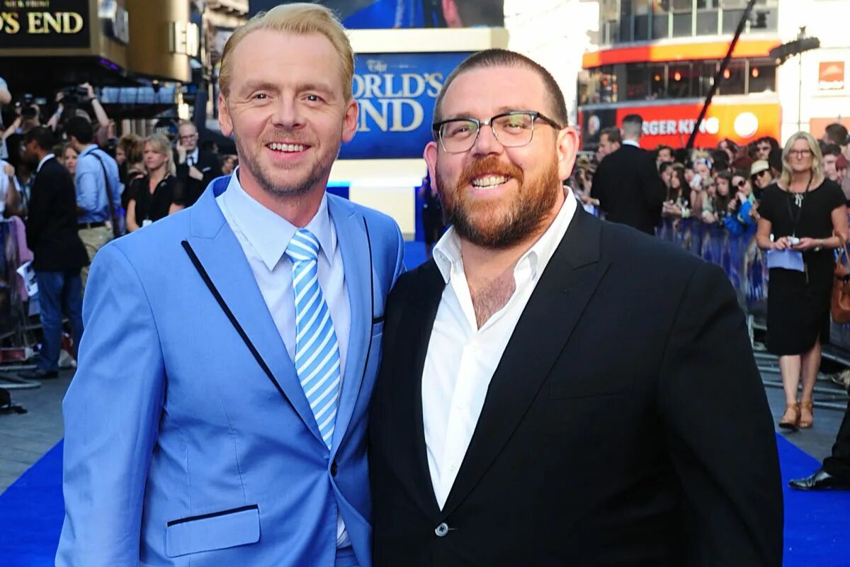 фрост пегг. ник фрост и саймон пегг их фильмы. фрост пегг. ник фрост. саймон пегг и ник фрост армагедец.