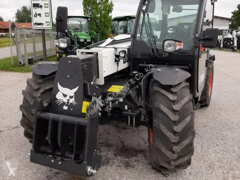 Телескопический погрузчик бобкэт 3570. Tl 26. 60. Bobcat tl26. 60.