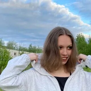 Света 19 лет