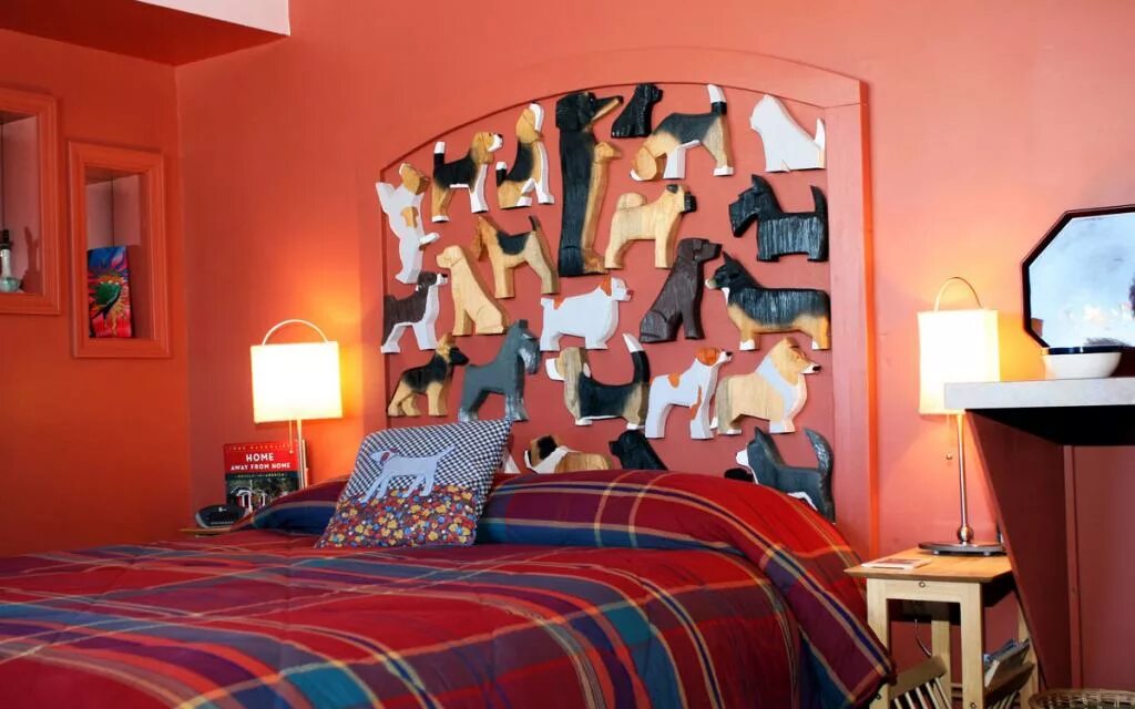 Dog bark park. Dog bark park inn отель. Гостиница внутри собаки dog bark park inn. Гостиница внутри собаки dog bark park inn. Гостиница внутри собаки dog bark park inn.