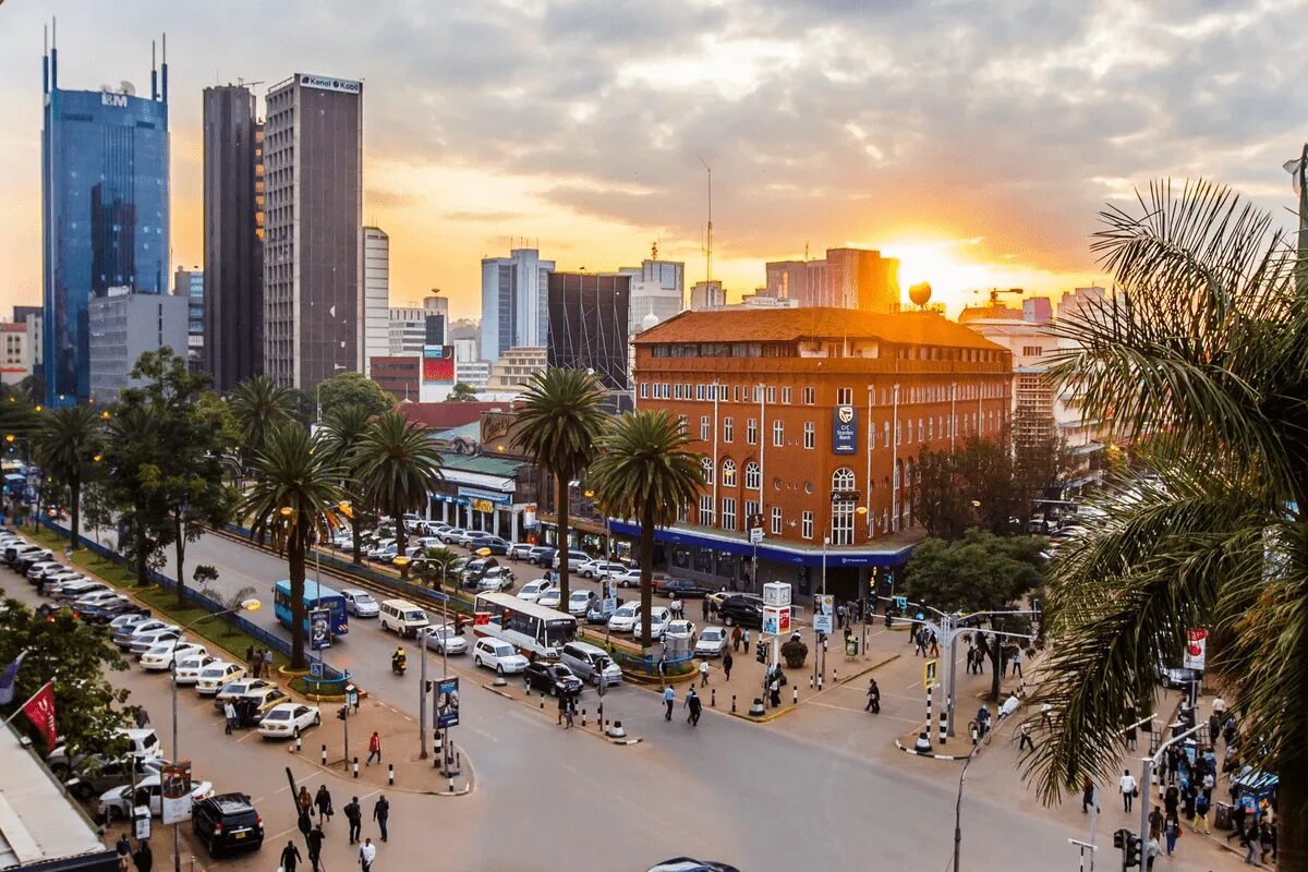 Самая большая площадь в африке занимает. Кения Найроби. Найроби (столица Кении). Найроби (столица Кении) города Африки. Найроби (столица Кении) про город.