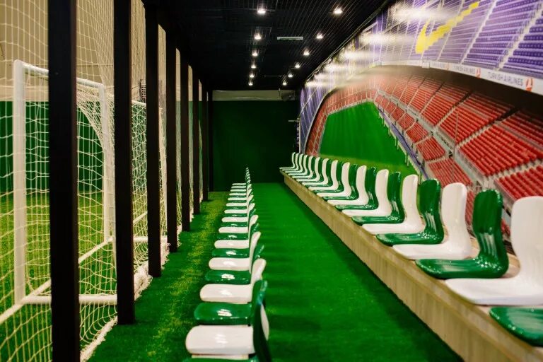 манеж динамо авиапарк. тц авиапарк манеж барселона.