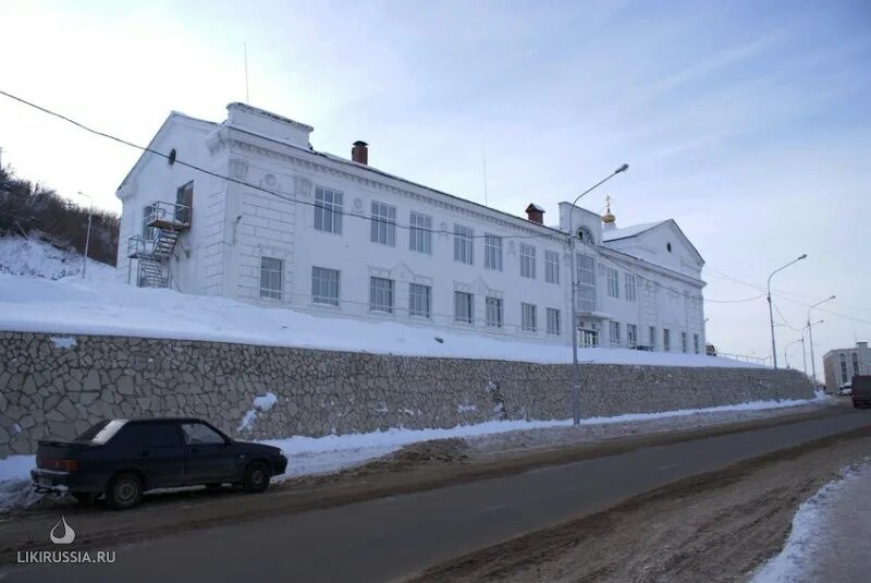 Храм георгия победоносца новоалтайск. Вокзальная 57 чайковский. Улица вокзальная уфа. Николо вокзальная церковь уфа. Вокзальная церковь.