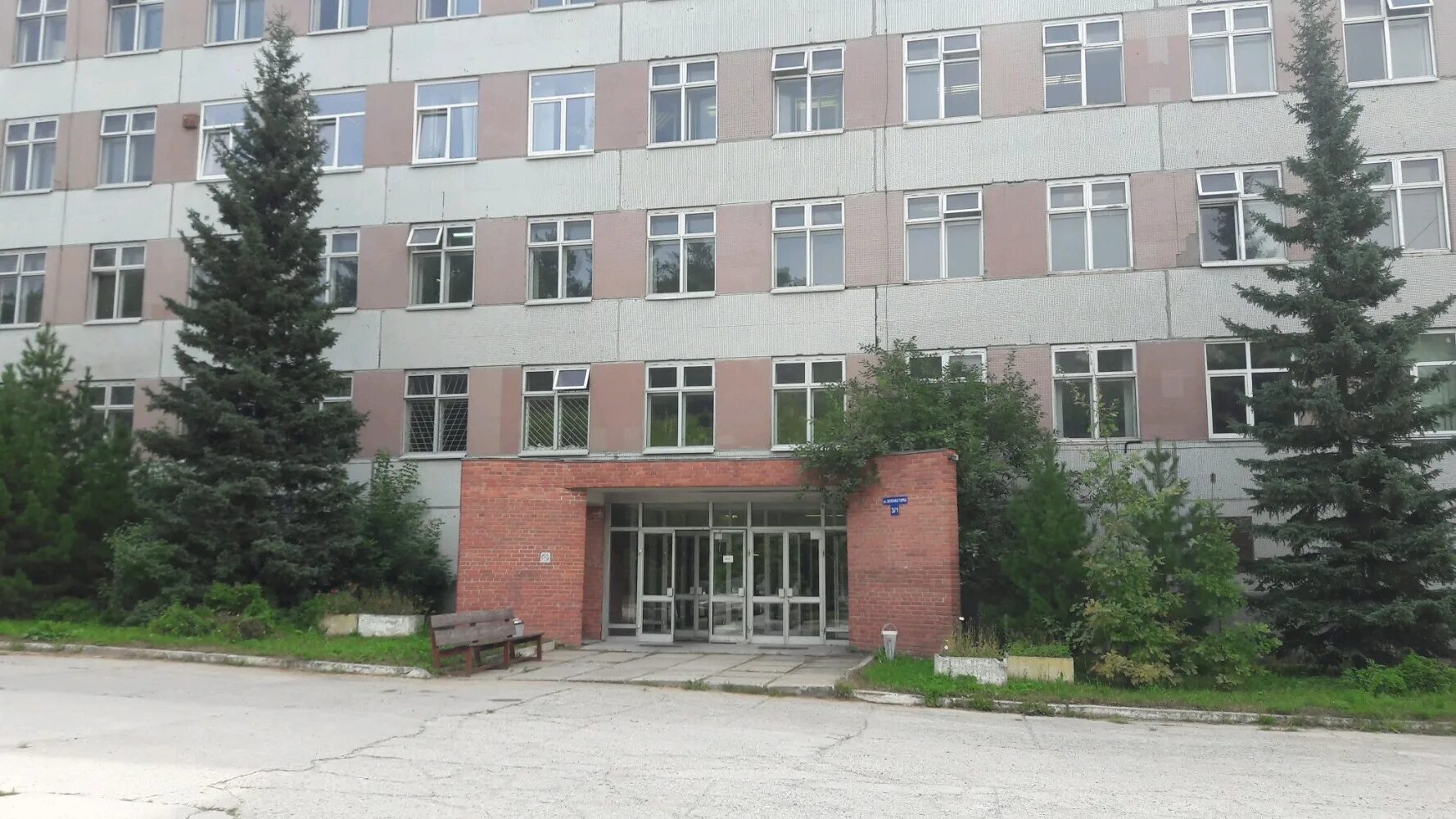 Горный институт мисис корпус г. Институт горного дела им а. Горные научно исследовательские институты. Ниту мисис горный институт. Томилино институт скочинского.