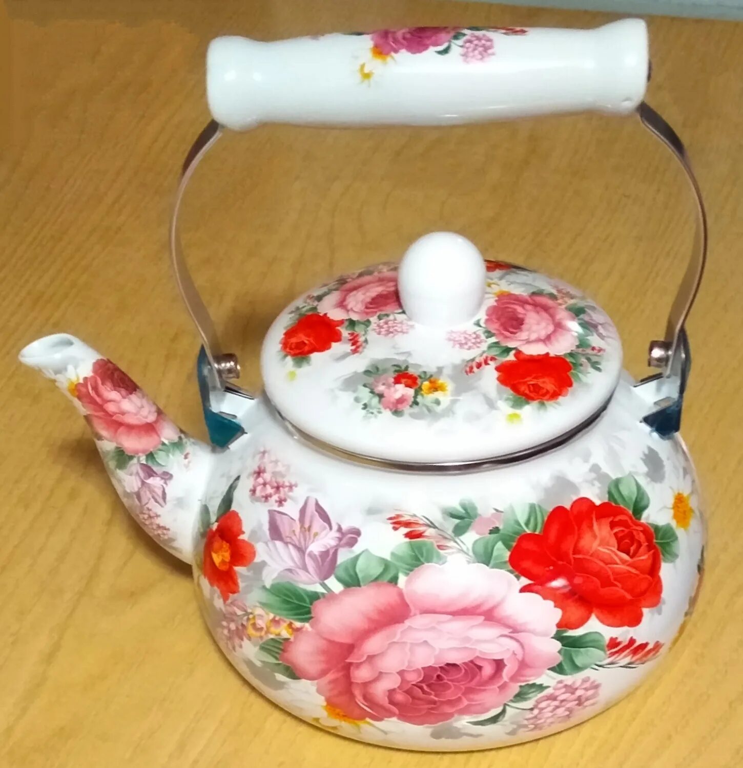Эмалированный чайник накипь. Ем-25101/38 чайник эмалированный 2,5л &quot;тюльпаны&quot; со свистком (6). zauberg mn850. zauberg посуда страна производитель.