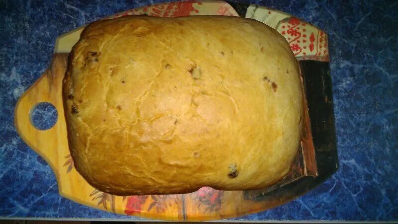 Хлеб бабушкины рецепты. Бородинский хлеб с изюмом. Бабушкин хлеб. Бабушкин хлеб фото. Гуталин на хлеб.