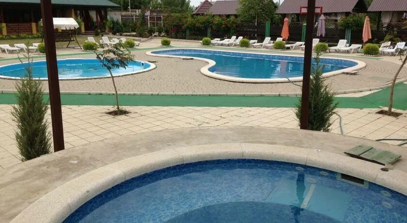 Отель пилот усть-лабинск. Пилот усть-лабинск бассейн. Гостиница пилот усть-лабинск. Пилот картодром усть лабинск бассейн. Стк пилот усть лабинск трасса.