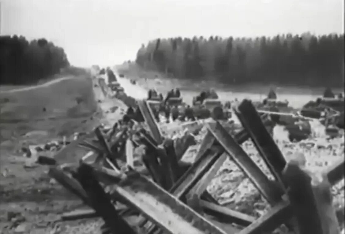 Кинохроники 1941. Кинохроники 1941. Можайск 1941. Сущинский кинооператор. Кинохроники 1941.