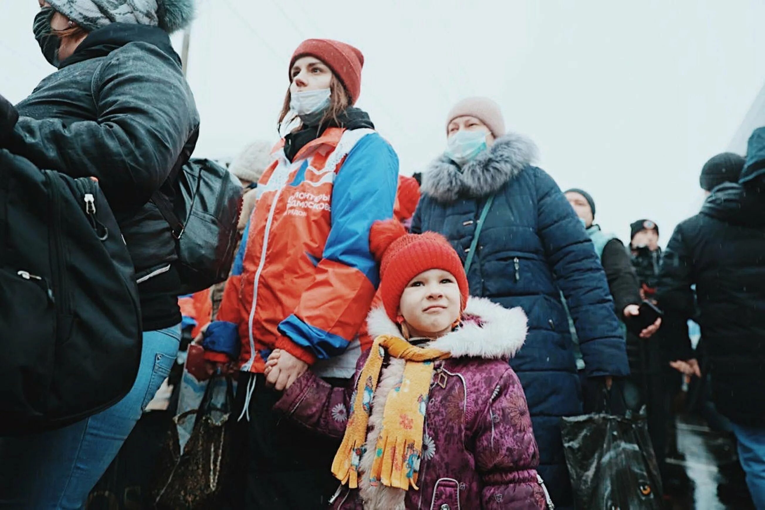 Приезд из границы. Беженцы с Донбасса. Беженцы Донбасса в Москве. Беженцы и переселенцы. Беженцы из Херсонской области.