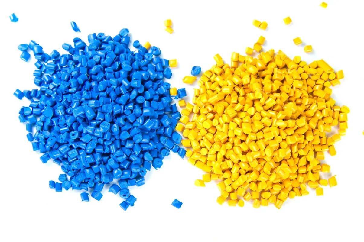 Ученые создали материал гранулы которого. Химические гранулы. Пластиковые гранулы в руке. Ученые создали материал гранулы которого. Кобальтовый синий.