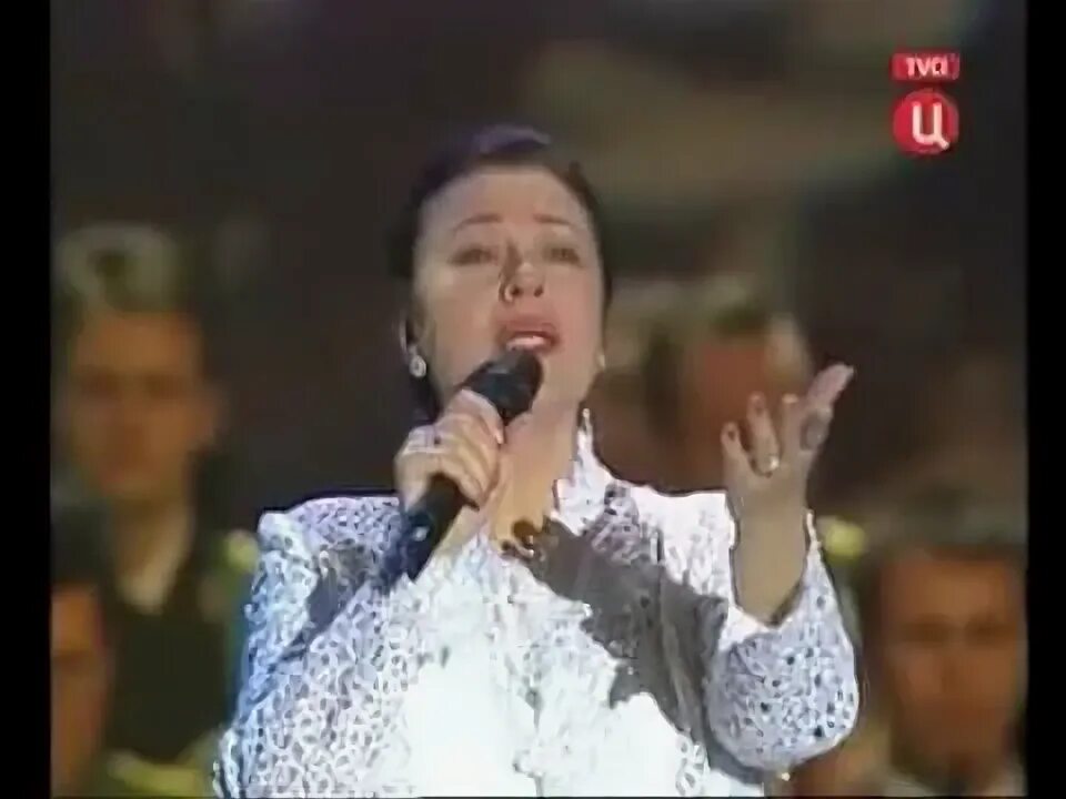 Песня счастье толкунова. Толкунова поговори со мною на славянском базаре.