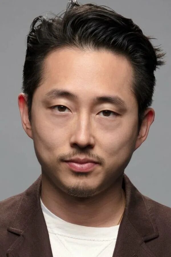 Steven yeun