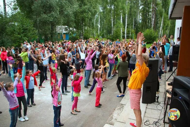 Городские лагеря клин. Лагерь дол Вымпел Клин. Лагерь Вымпел Клинский район. Оздоровительный лагерь Вымпел Клинский район. Вымпел лагерь Воронеж.