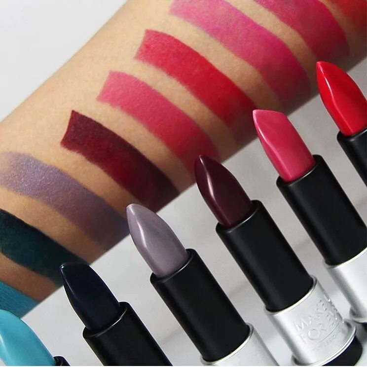 Make up 4 ever. Помада mufe c303. make up forever помада. помада make up forever rouge artist sparkle. make up forever rouge artist помада свотчи.