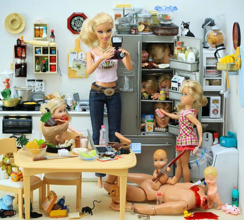 Где взрослые игрушки. Мэриэл Клейтон Тайная жизнь Барби. Mariel Clayton - Тайная жизнь куклы Барби.. Мариэль Клейтон Барби. Куклы Барби для взрослых.