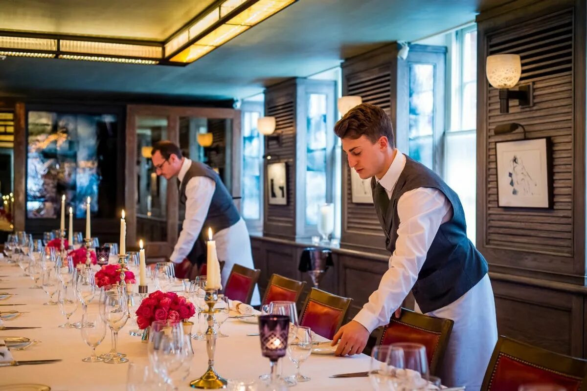 Rest guide. Лондон ресторан 34 mayfair. chishuru restaurants in london. restaurant guide 2012. aa restaurant guide.