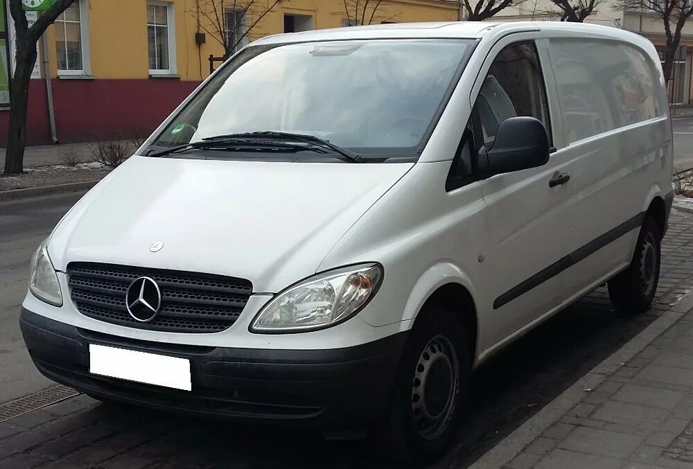 Купить мерседес вито в москве. Mercedes-Benz Vito 2003. Мерседес Вито 2003 г. Мерседес Бенц Вито 2003. Мерседес Бенц Вито 2003 год.