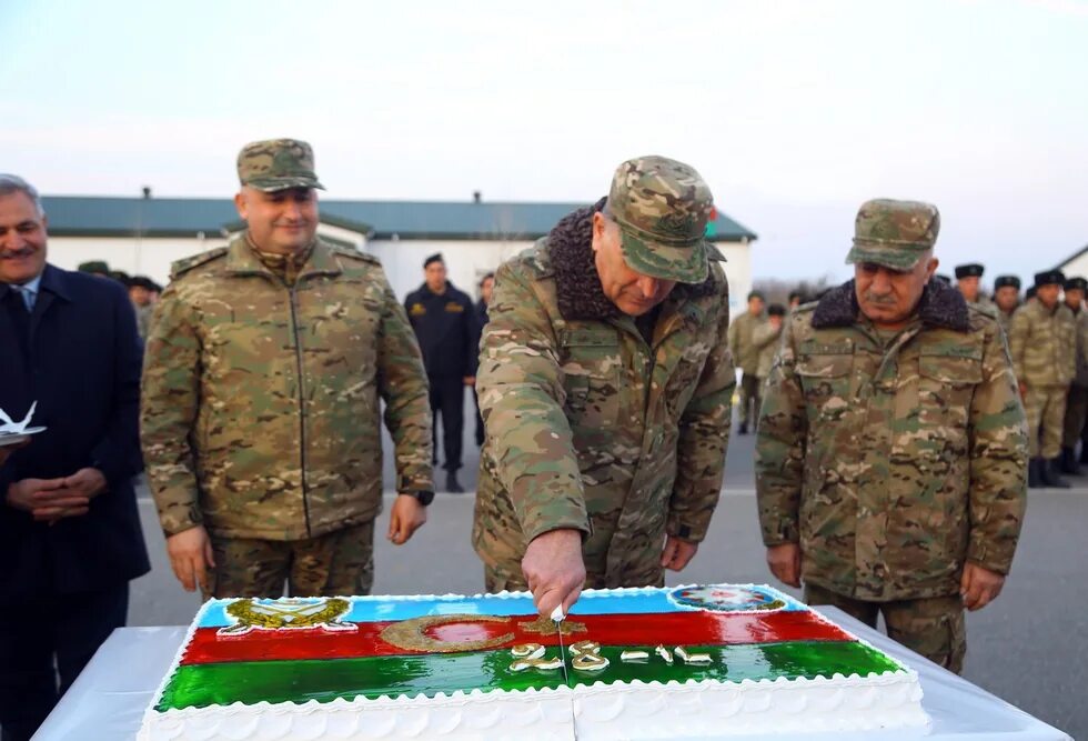 Новости азербайджана сегодня ахар аз. Численность азербайджанской армии. Армия Азербайджана численность. Herbixeberler.