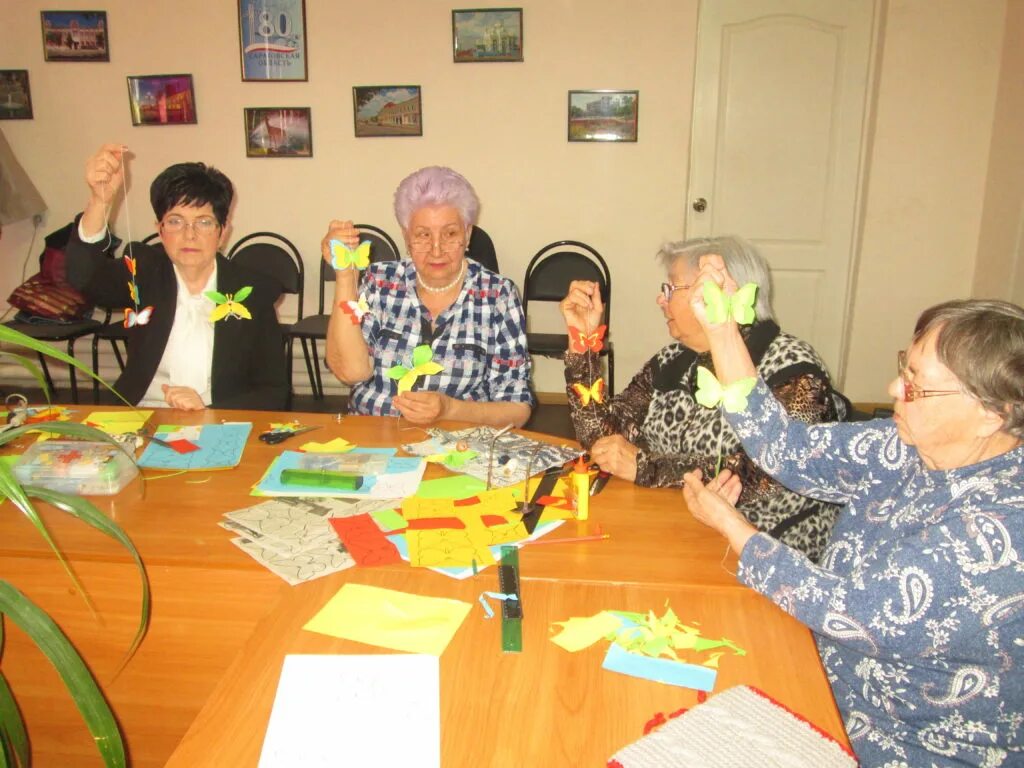 кцсон балашов. гау «центр социального обслуживания населения. забота 030 гау кцсон верх-исетского района. комплексный центр социального обслуживания ленинского района. украсить территорий кцсон.