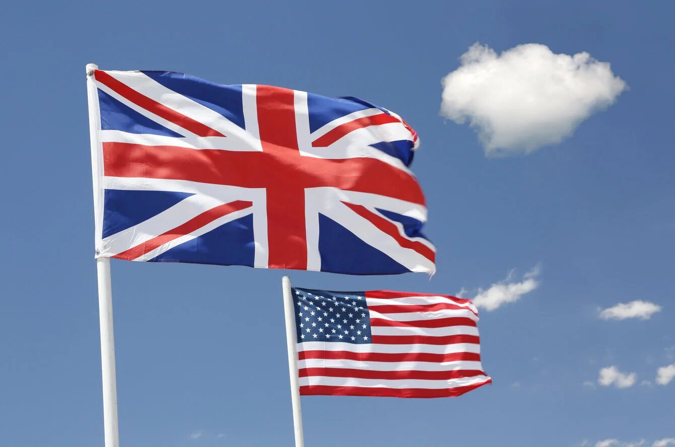 American english state. Британский vs американский английский. Британский и американский английский. American english vs british english различия. Американский английский язык.