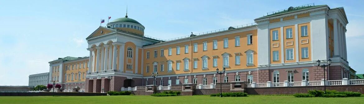 резиденция главы удмуртии. президентский дворец главы удмуртии. резиденция главы удмуртской республики. президентский дворец ижевск арсенал. резиденция главы удмуртской республики.