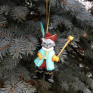 Новогодние кота в сапогах