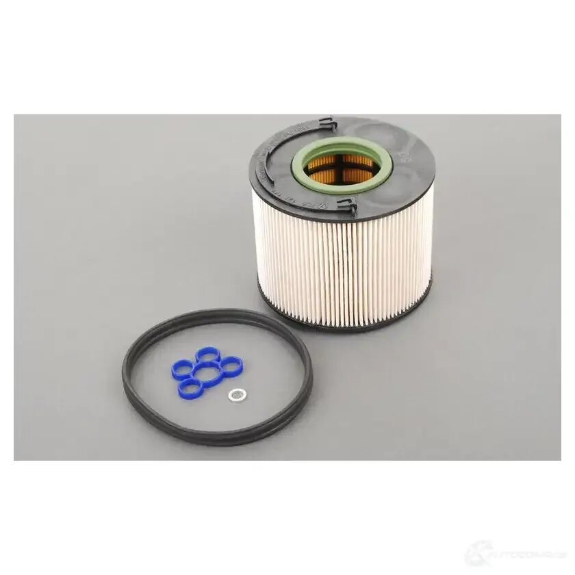 Фильтр порше кайен. Топливный фильтр порше. 95562042100 фильтр топливный. Колба топливного фильтра porsche 955. Топливный фильтр порше кайен 4.