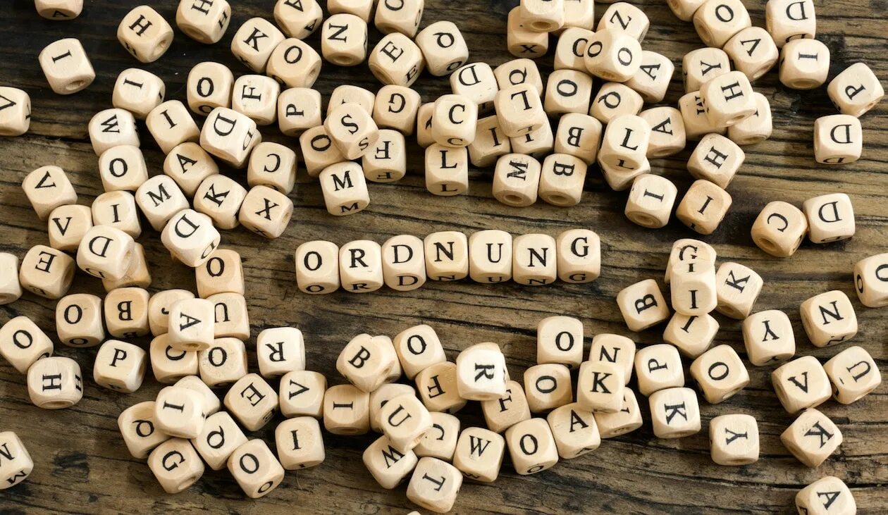 Ordnung muss sein пирамида. Ordnung. Орднунг ист орднунг. Der ordnung. Немецкий порядок орднунг.