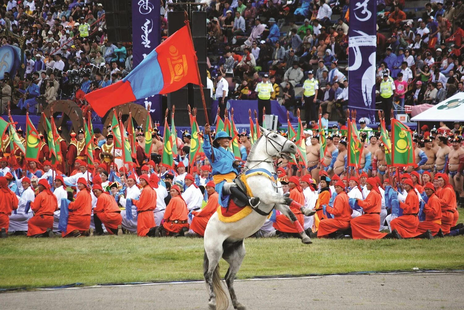 Наадам в монголии 2025. Наадам монголия. монгольский праздник наадам. naadam festival mongolia. национальный праздник наадам.