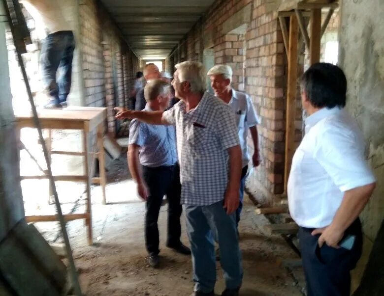 чамаев магомед-эми шамсудинович. строительная дирекция значок. дирекция единого заказчика застройщика дагестан. дирекция государственного заказчика застройщика. гвсу 4 чамаев магомед шамсудинович.