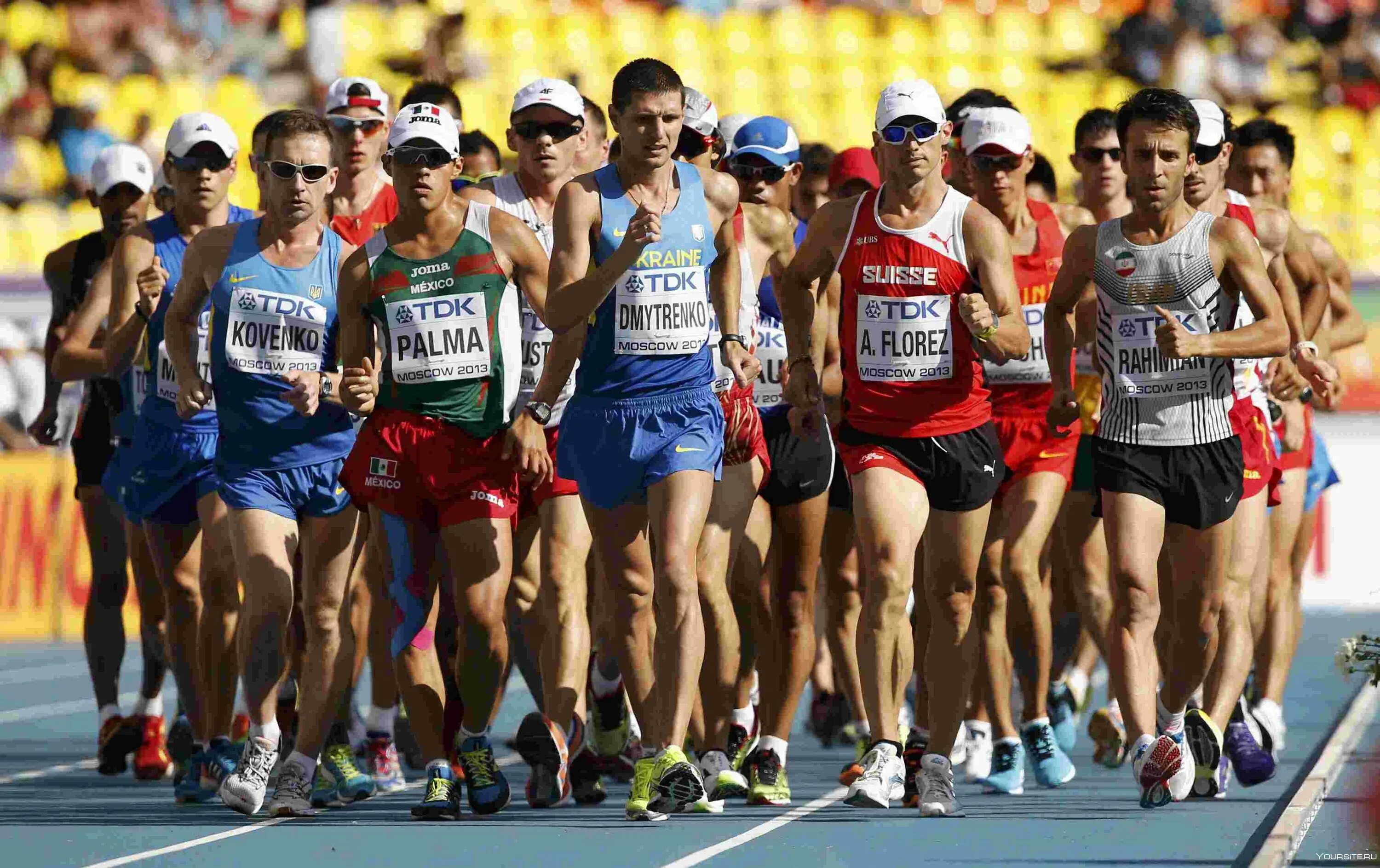 Sport marafon интернет. Спорт высших достижений. Профессиональный спорт и спорт высших достижений. Спорт высоких достижений. Массовый и профессиональный спорт.