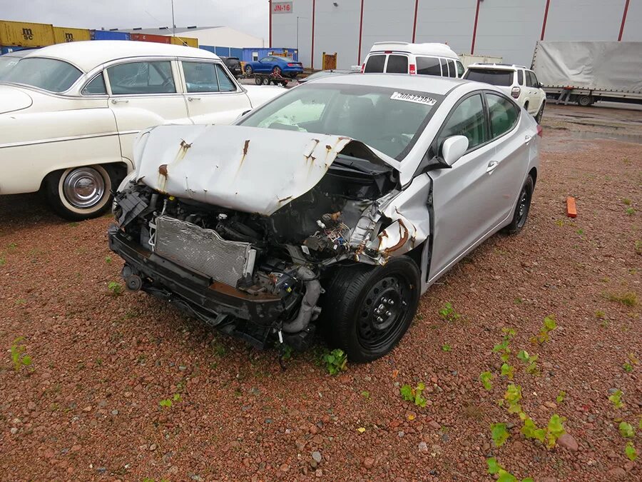 Битые авто из сша. Аукцион битых машин. Битые машины в америке. Битые машины. Битые авто из америки.