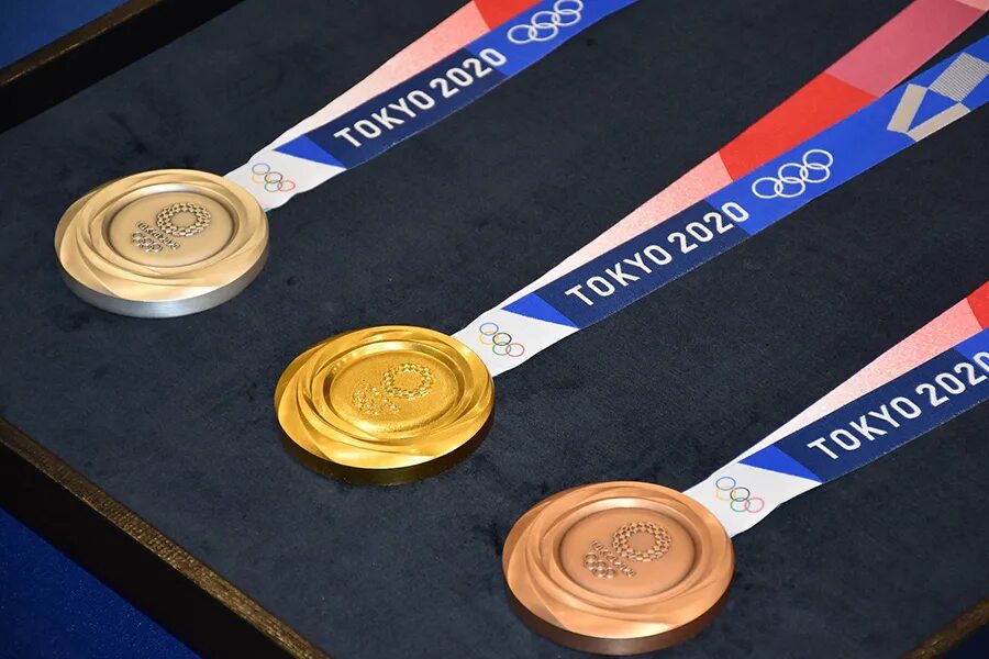 Золотая медаль рио 2016. Олимпийская медаль токио 2021. Медали олимпиады в сочи. Золотая олимпийская медаль токио 2020. Олимпийские медали сегодня.