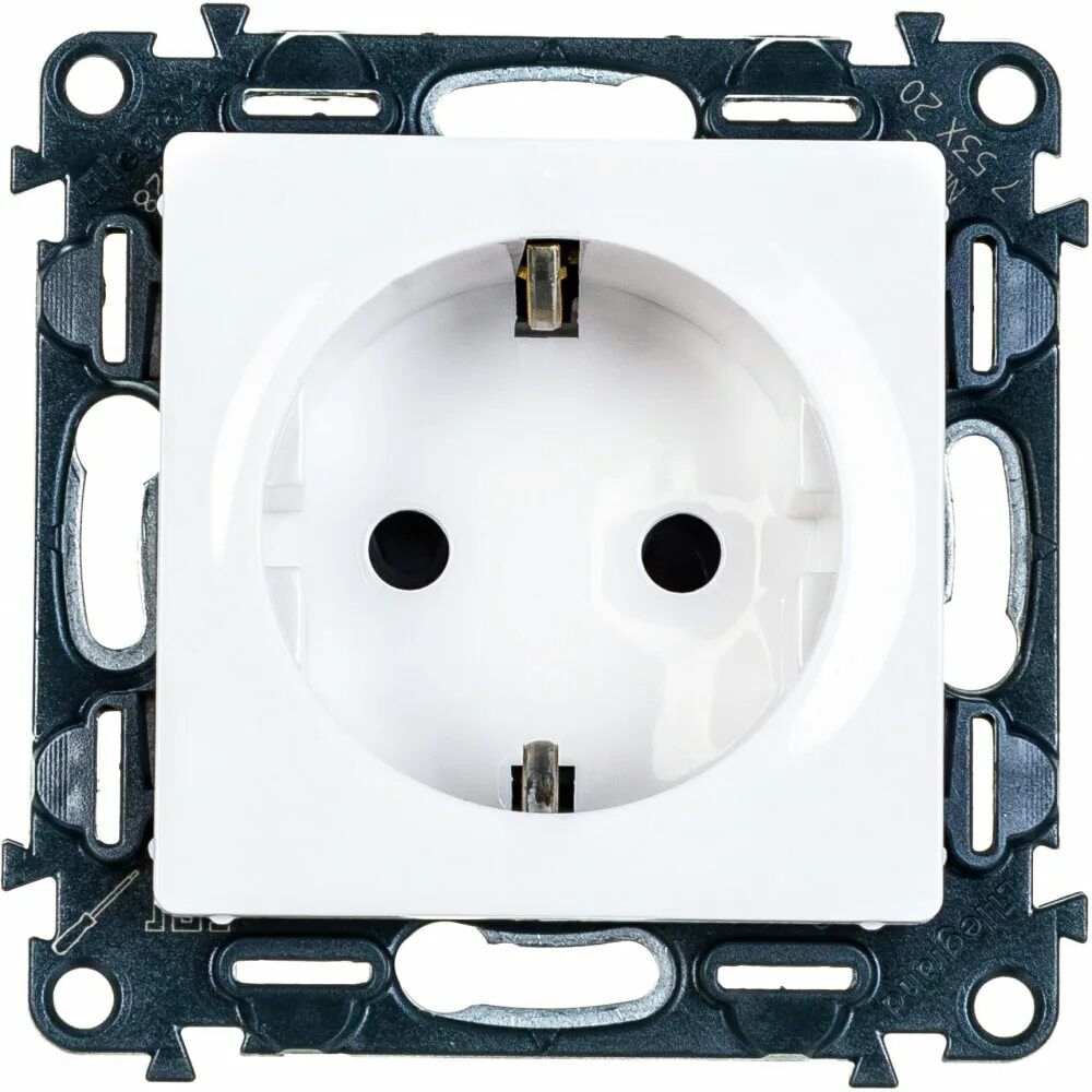 Розетка с з legrand valena белая. 753420 legrand valena розетка. legrand 125014. розетка legrand 782140. розетка силовая legrand valena life (753421) скрыт. зазем. ip20 белый.
